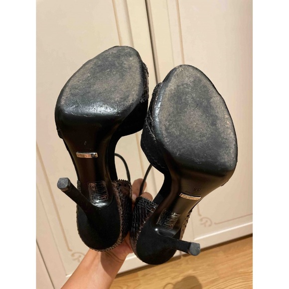 Gucci heels. - Picture 6 of 6